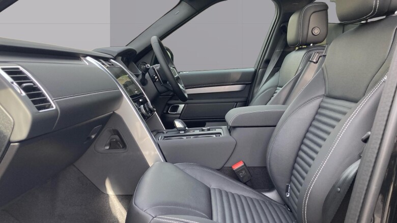 Land Rover Discovery 3.0 D350 Dynamic SE 5dr Auto Diesel Station Wagon